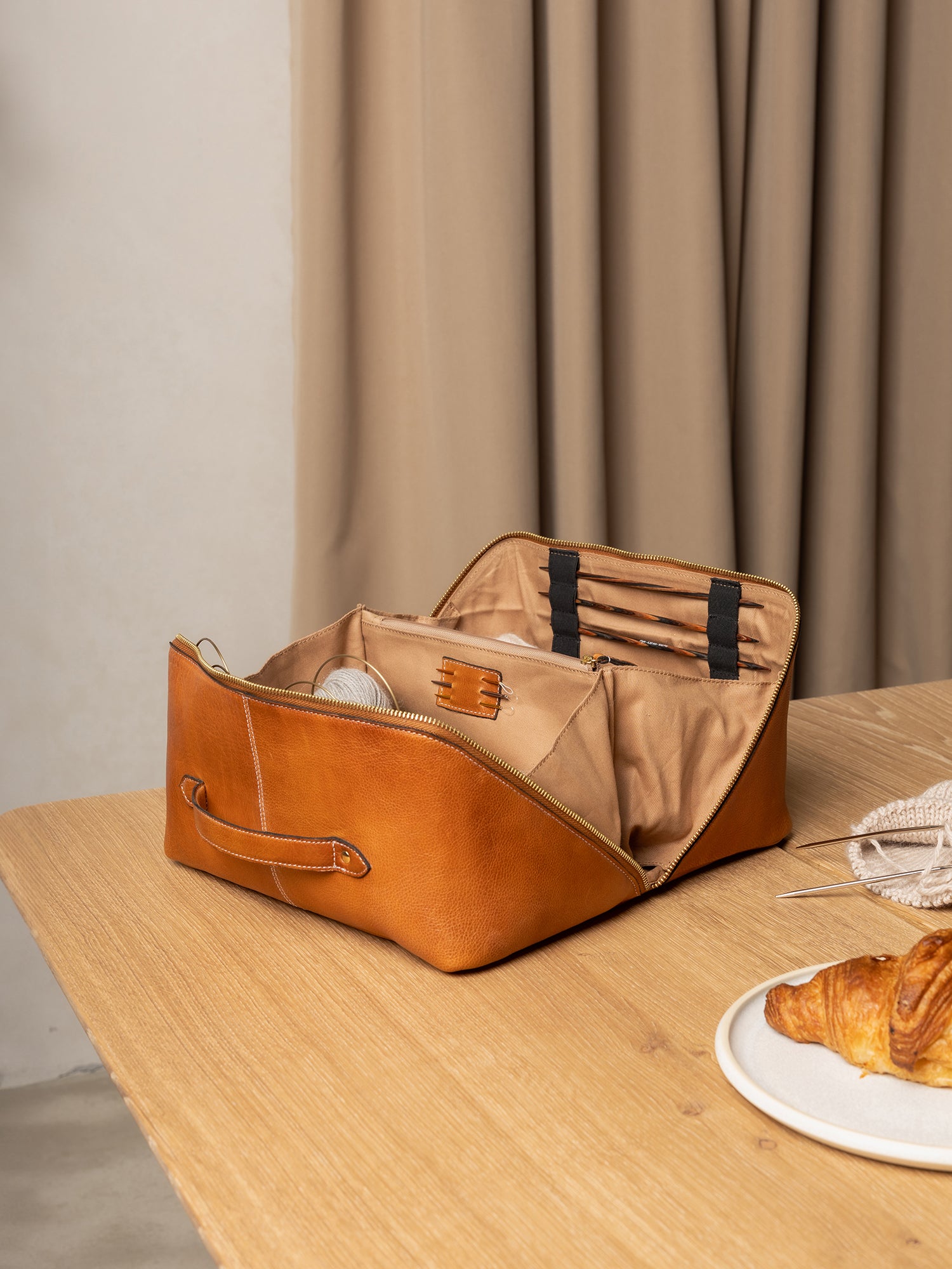 PROJECT Project 10 Organizer Burned Tan/Gold