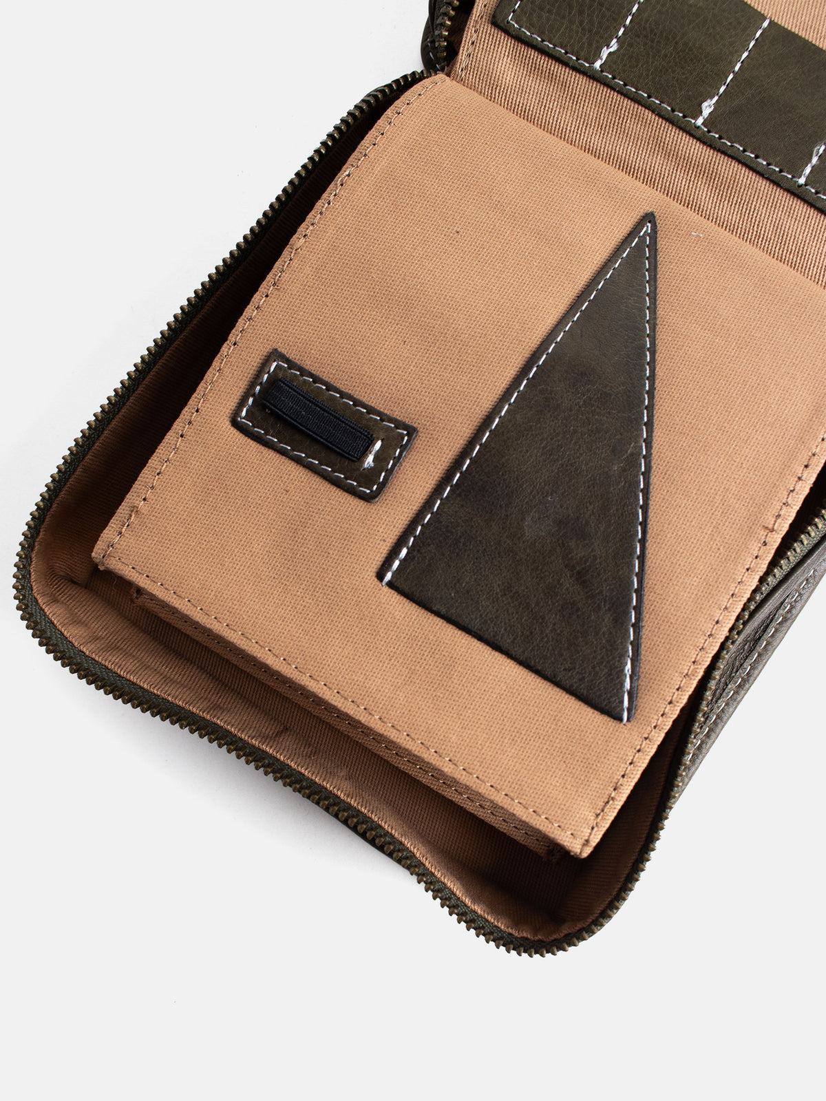 PROJECT Project 83 Needle Case Dark Green